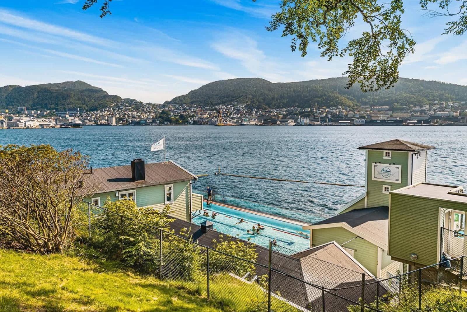 500 M Til Bryggen I Skjermet Uteplass! Bergen Exterior photo